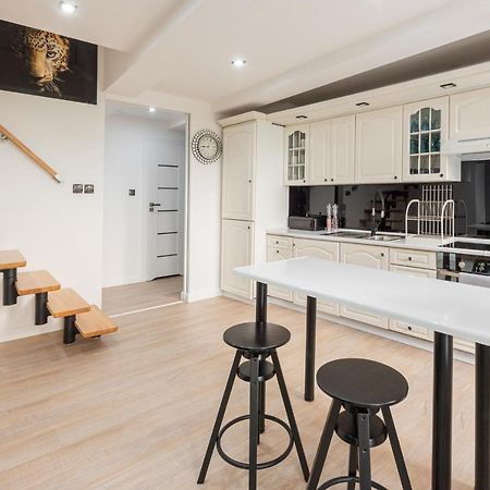 Szafir Apartament 코워브제크 외부 사진