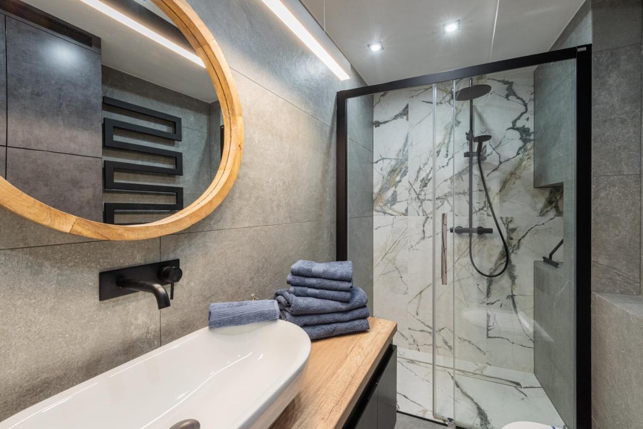 Szafir Apartament 코워브제크 외부 사진