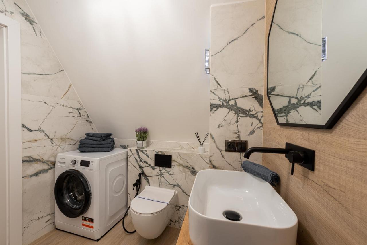 Szafir Apartament 코워브제크 외부 사진